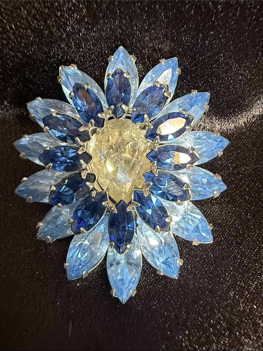 Decorative Blue Crystal Flower Brooch - Unbranded